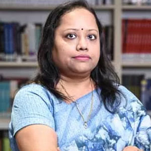 Portrait of Dr. Swati Agarwal